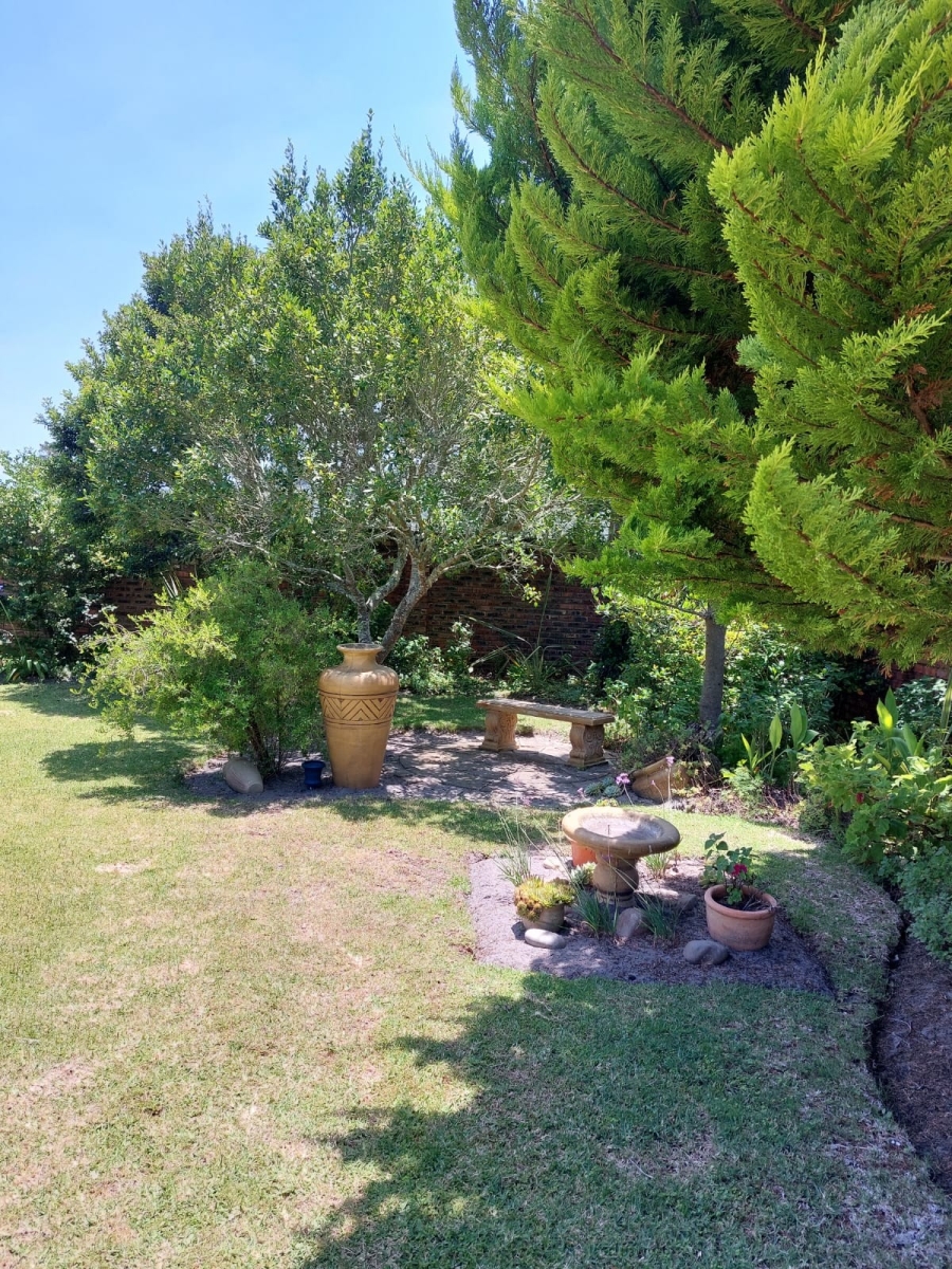 3 Bedroom Property for Sale in The Island Western Cape